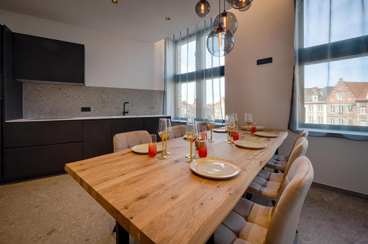 Agora Tournai Wellness Suites 3 Appartements Touristiques Sur La Grand-Place Luaran gambar